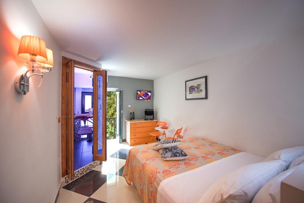 Diemmestudio Salernes Extérieur photo